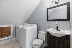 167 Coggeshall Ave, Newport, RI 02840 - Photo 18