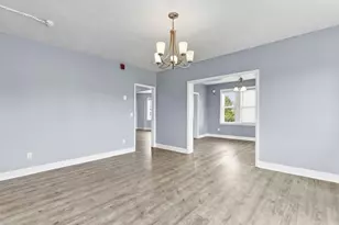 226 Atwells Ave, Providence, RI 02903 - Photo 16