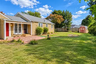 107 Fuller St, Pawtucket, RI 02861 - Photo 22