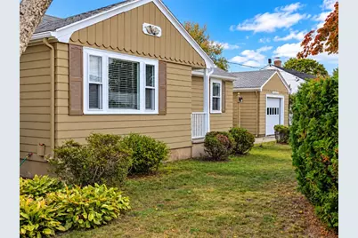 107 Fuller Street, Pawtucket, RI 02861 - Photo 2