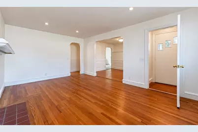 107 Fuller Street, Pawtucket, RI 02861 - Photo 6