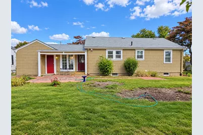 107 Fuller Street, Pawtucket, RI 02861 - Photo 22