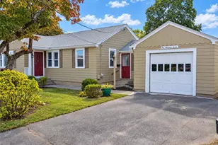 107 Fuller St, Pawtucket, RI 02861 - Photo 1