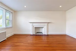 107 Fuller St, Pawtucket, RI 02861 - Photo 4