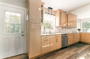 75 Summer St, Westerly, RI 02891 - Photo 20