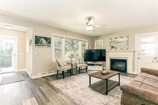75 Summer St, Westerly, RI 02891 - Photo 10
