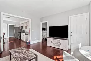 126 Coyle Ave, Pawtucket, RI 02861 - Photo 20