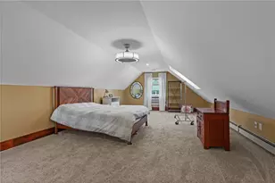 28 Rhode Island Ave, Newport, RI 02840 - Photo 32