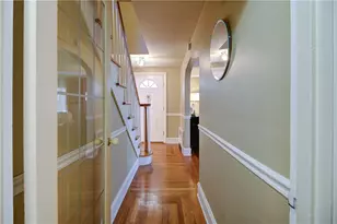 55 Jastram St, Providence, RI 02908 - Photo 10