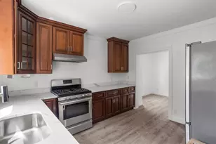 149 Burnside St, Providence, RI 02905 - Photo 24