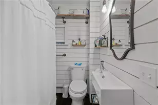 5 Elliot Pl, Newport, RI 02840 - Photo 20
