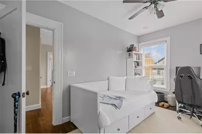 5 Elliot Place, Newport, RI 02840 - Photo 18