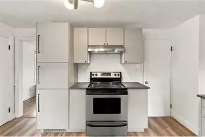 258 Lowden Street, Pawtucket, RI 02860 - Photo 10