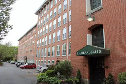 2 School Street #105, Lincoln, RI 02802 - Photo 1