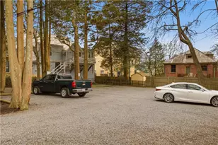 28 Kay St, Newport, RI 02840 - Photo 24