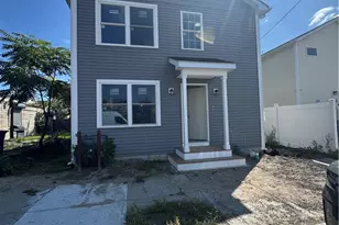 10 Calhoun Ave, Providence, RI 02907 - Photo 2