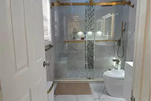 463 Potters Ave, Providence, RI 02907 - Photo 14