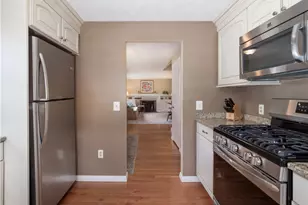 54 Grasslands Rd, East Greenwich, RI 02818 - Photo 12