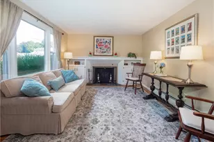 54 Grasslands Rd, East Greenwich, RI 02818 - Photo 4