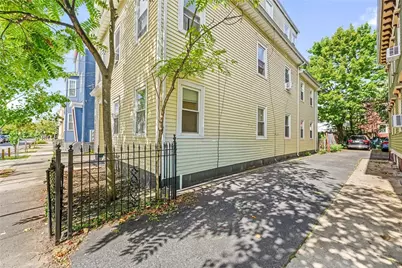 211 Carpenter Street, Providence, RI 02903 - Photo 2