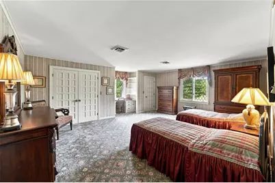 835 Snake Hill Road, Glocester, RI 02857 - Photo 32
