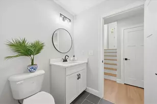 67 Kenway Ave, Warwick, RI 02889 - Photo 36