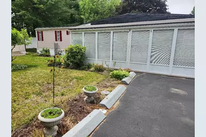 27 Woodward Road, Lincoln, RI 02865 - Photo 2