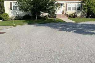 26 Bluejay St, Tiverton, RI 02878 - Photo 16