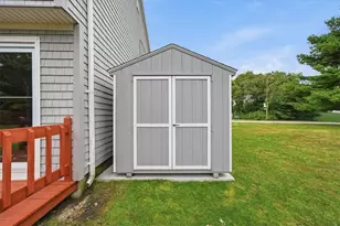 97 Reed St, Warwick, RI 02886 - Photo 30