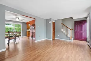 97 Reed St, Warwick, RI 02886 - Photo 10