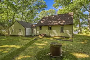 374 Reservoir Rd, Burrillville, RI 02859 - Photo 6