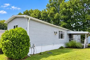 32 Torch Ln, Coventry, RI 02816 - Photo 4