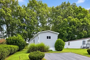 32 Torch Ln, Coventry, RI 02816 - Photo 2