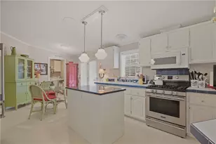 26 Mockingbird Ln, Tiverton, RI 02878 - Photo 20