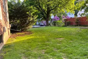 71 Chapel St, Lincoln, RI 02865 - Photo 12
