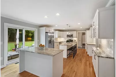 42 E East Lantern Road, Lincoln, RI 02865 - Photo 10