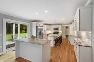 42 East Lantern Rd, Lincoln, RI 02865 - Photo 10