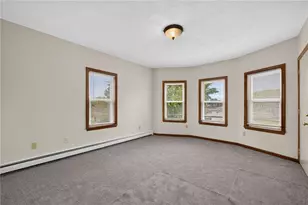 484 Weeden St, Pawtucket, RI 02860 - Photo 42