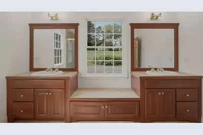 139 Lambie Circle, Portsmouth, RI 02871 - Photo 14