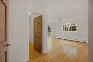 139 Lambie Cir, Portsmouth, RI 02871 - Photo 10