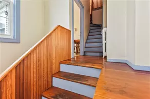 5 Record St, Newport, RI 02840 - Photo 4