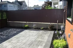 609 Armistice Blvd, Pawtucket, RI 02861 - Photo 24