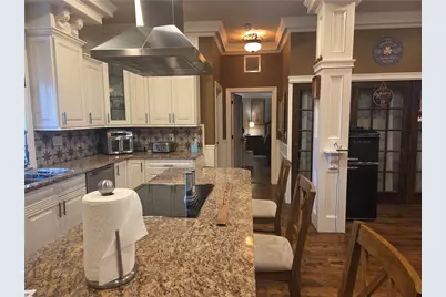 609 Armistice Boulevard, Pawtucket, RI 02861 - Photo 6