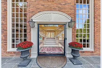 65 Viva Way, Woonsocket, RI 02895 - Photo 4