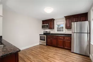 37 Haverford Rd, Warwick, RI 02886 - Photo 10