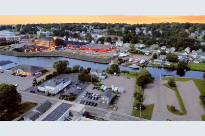 115 Main Street, Westerly, RI 02891 - Photo 20