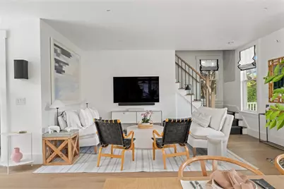 81 Roseneath Avenue, Newport, RI 02840 - Photo 8