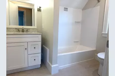 34 Caswell Avenue, Newport, RI 02840 - Photo 16
