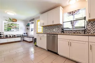 82 Patton Rd, Woonsocket, RI 02895 - Photo 2
