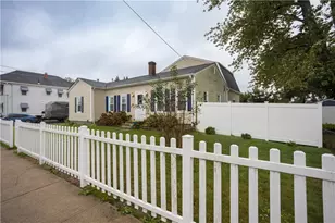 359 Carter Ave, Pawtucket, RI 02861 - Photo 2